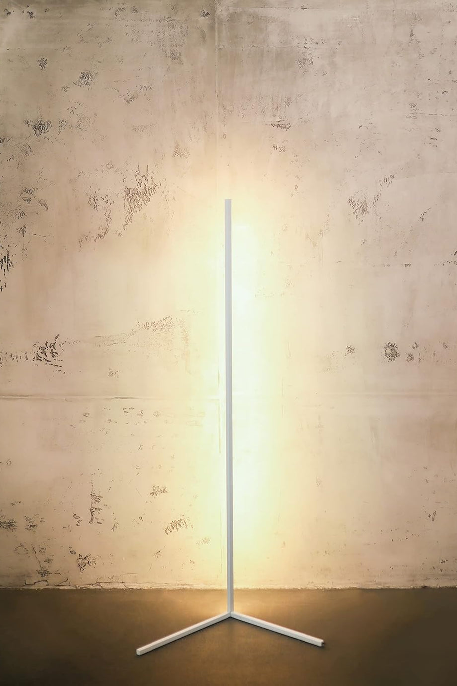 Minimal LED Ayaklı Lamba, Kısılabilir Köşe Lambası, Sıcak Işıklı