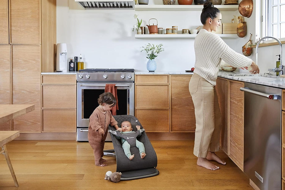 Evolve 3'ü 1 Arada Ergonomik Ana Kucağı, Yenidoğandan 13,2 kg’a Kadar, Katlanabilir