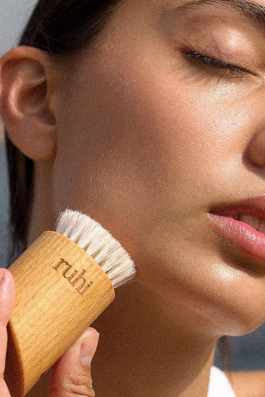 Yüz Fırçası, Doğal Kirpi Kılları, Almanya Üretimi, Plastik İçermeyen, Selülit Karşıtı