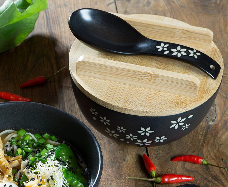 20 Parça Ramen Kase Seti,4 Kişilik, 600 ml Seramik Kase, Bambu Kapak, Kaşık ve Çubuklar