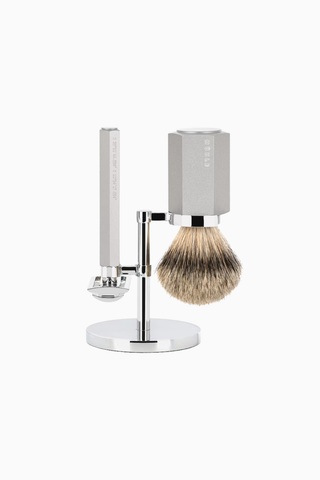 Hexagon Mark Braun Tasarımı 3 Parça Gümüş Uçlu Porsuk Kıllı ve Lüks Tıraş Seti