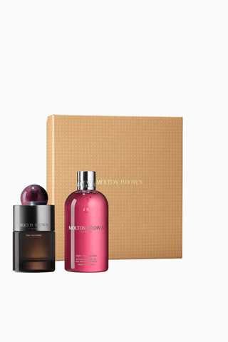 Fiery Pink Pepper Unisex EDP 100 ml Parfüm ve Duş Jeli Hediye Seti