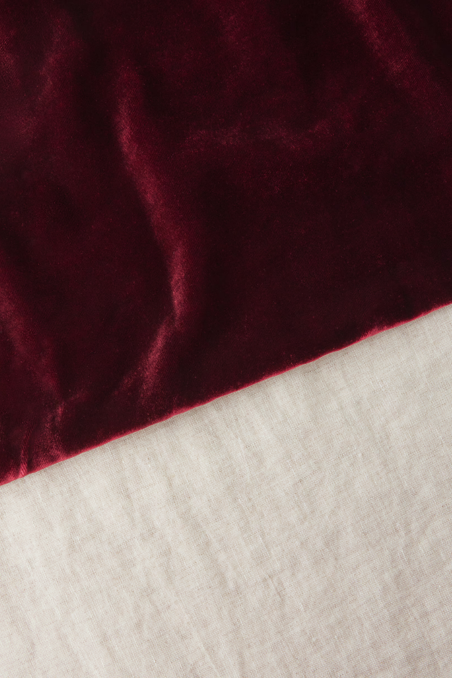 Bordo Kadife Detaylı, İtalyan Tasarımı Keten Masa Örtüsü