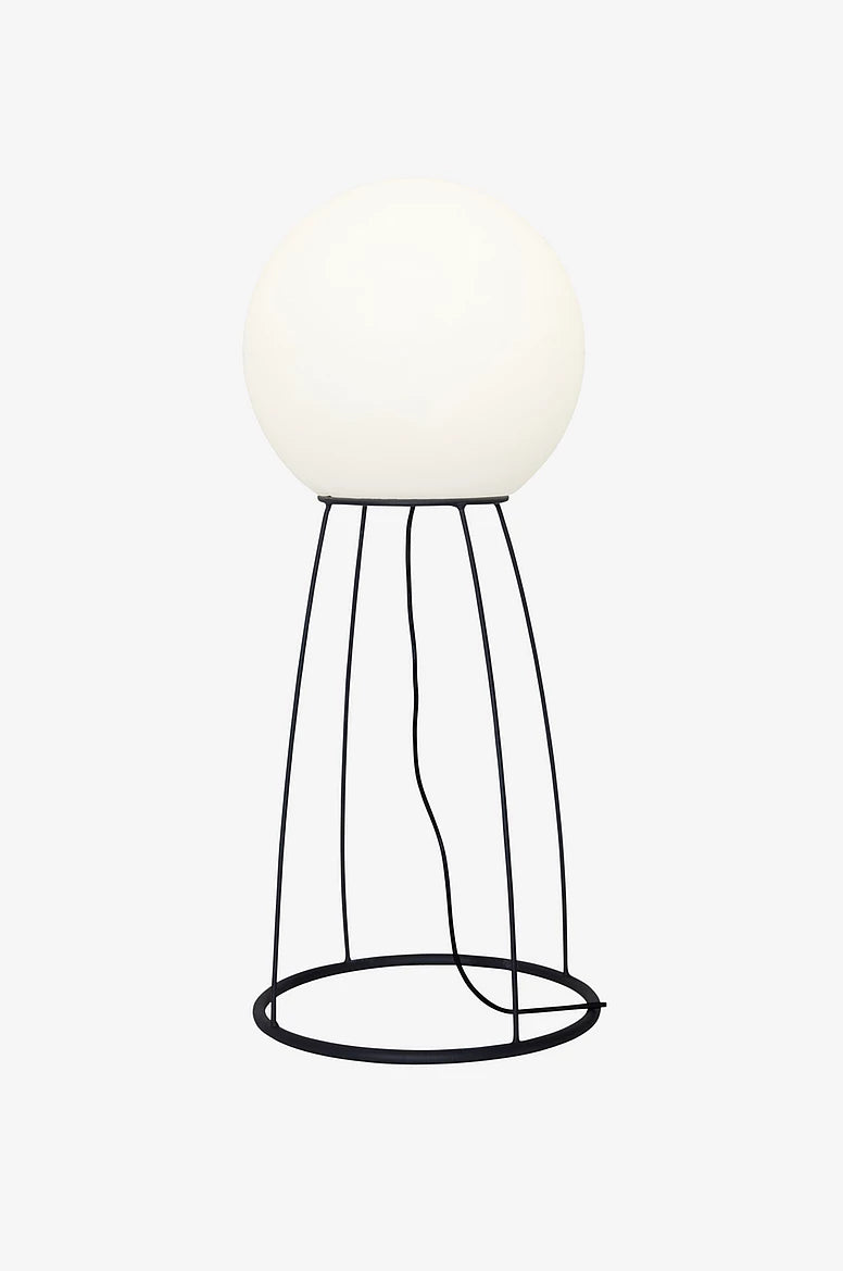 Tripod Ayaklı Dış Mekan Lambader – IP65 Koruma, 94 cm Yükseklik, E27 Duylu, Metal ve Plastik Gövde