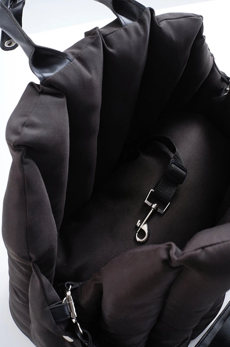 Evcil Hayvan Taşıma Çantası – S ve L Beden Seçenekli, Köpek ve Kedi İçin Uygun, 10-15 kg Taşıma Kapasiteli