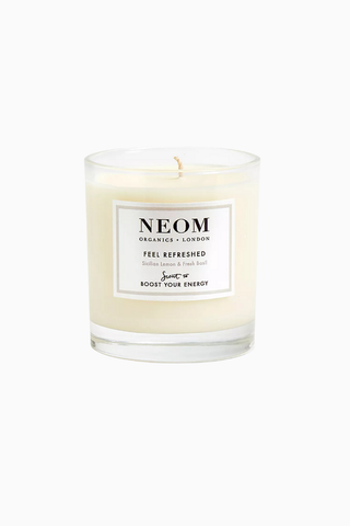 Feel Refreshed Scented Candle 185g Sicilya Limonu ve Taze Feslegen ile Enerji Veren Mum