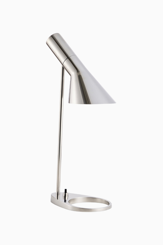 AJ Mini Arne Jacobsen Danimarka Tasarımı, Çelik Masa Lambası Gümüş