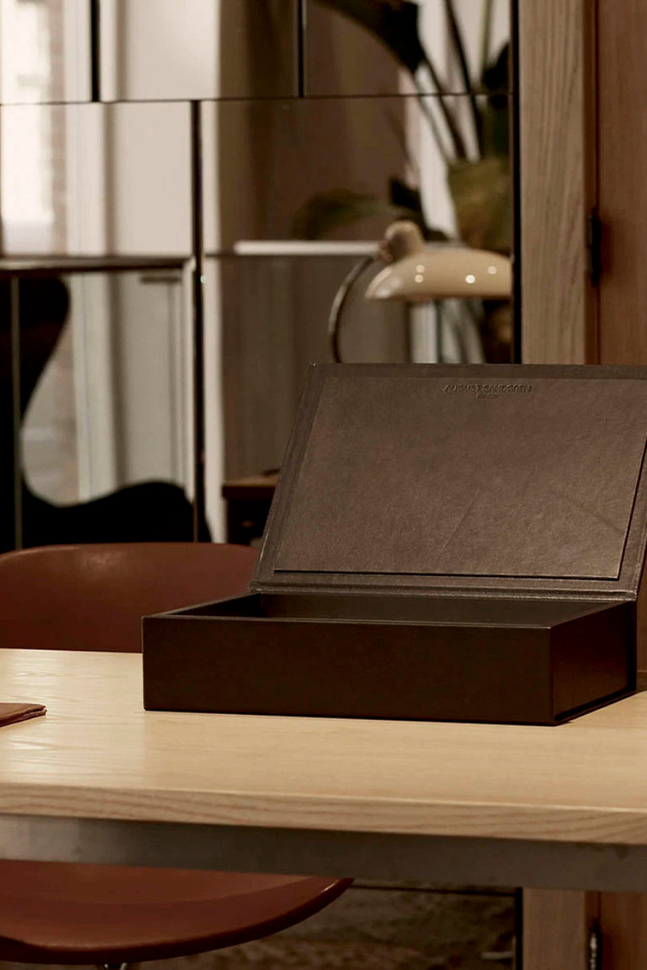 The Bookbox Large El İşçiliği Deri Depolama Kutusu
