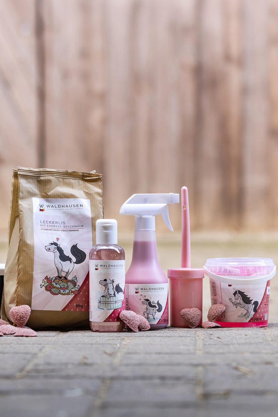 Simli Çilek-Vanilya Kokulu At Toynak Jeli 500 ml