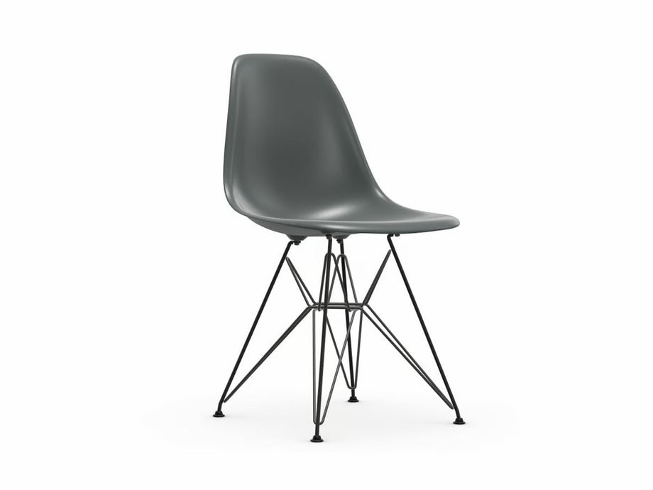 Eames DSR RE Sandalye Geri Dönüşümlü Malzeme, İkonik Tasarım, Dış Mekâna Uygun