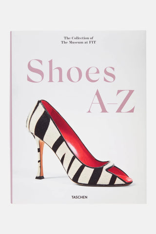 Shoes AZ: The Collection of The Museum at FIT Dekoratif Kitap