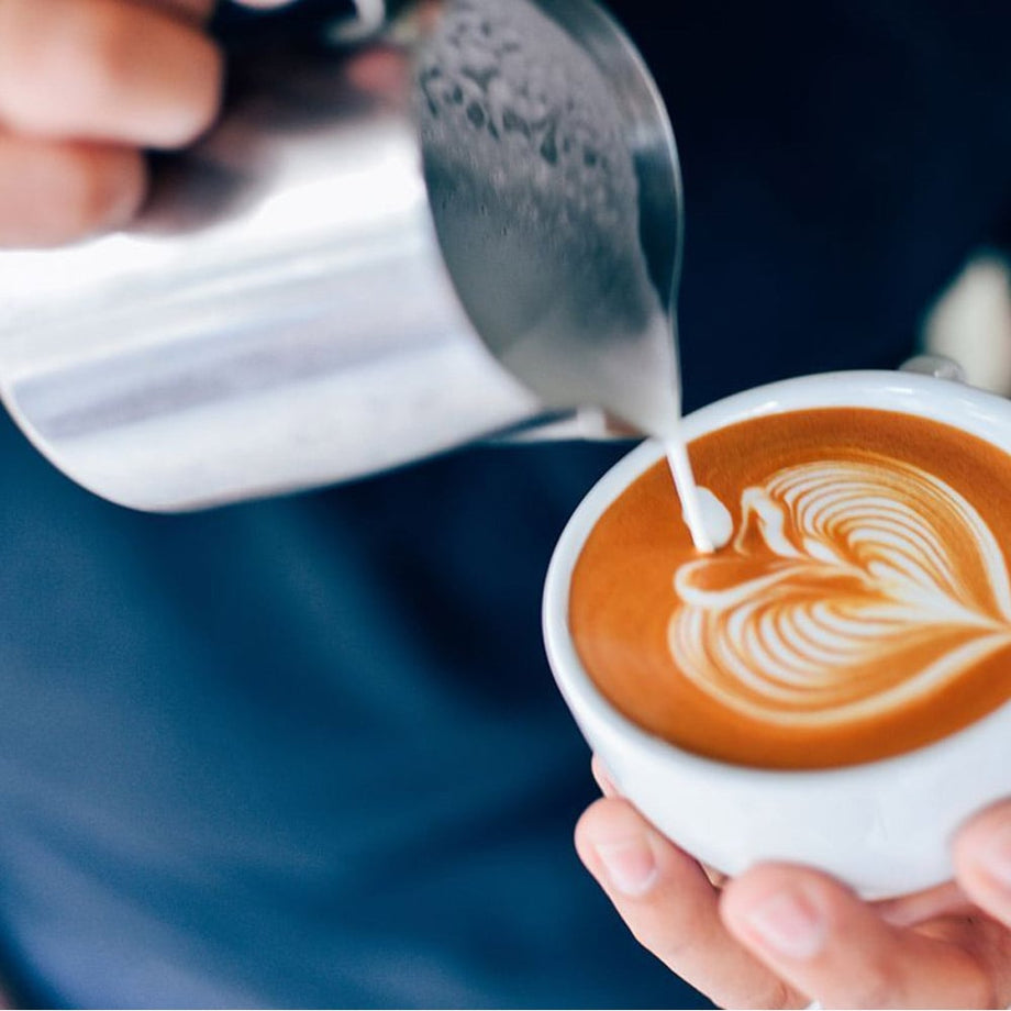 BARISTA Süt Sürahisi, Pot, Profesyonel Kalitede Süt Köpürtme, 350 ml