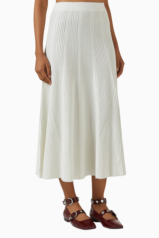 Jougeir Off-White Cable Knit Midi Etek, Zarif ve Konforlu Triko