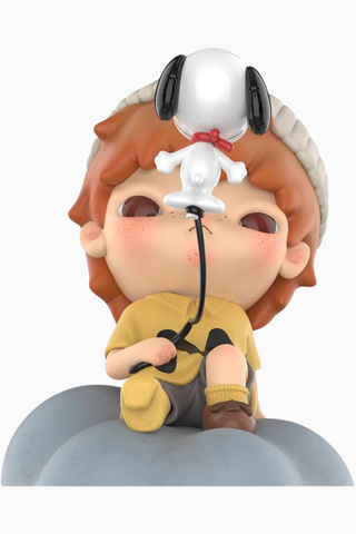 Hirono x Snoopy Koleksiyon Figürü