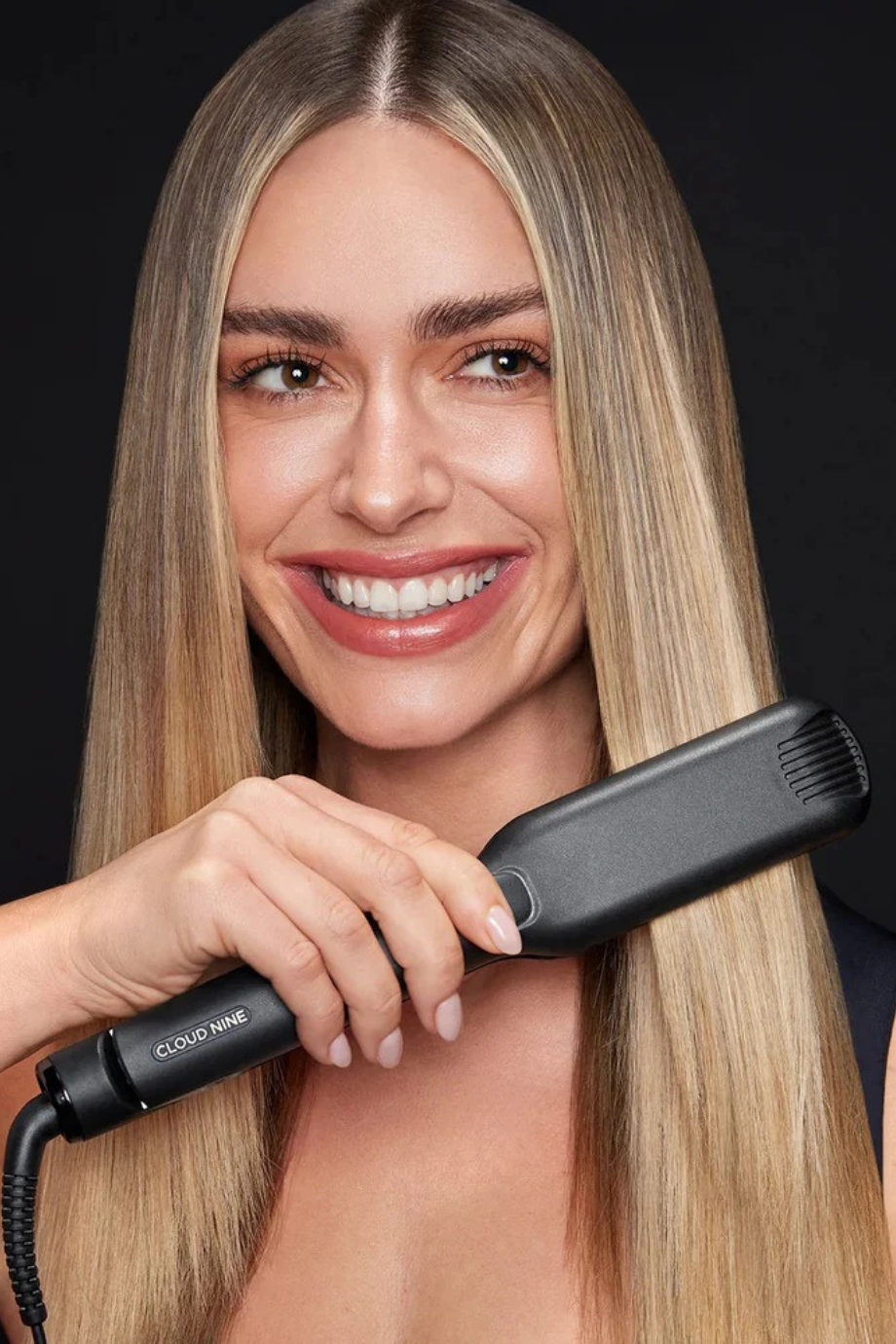 Classic Wide Iron, Geniş Sericite Plakalı Saç Düzleştirici