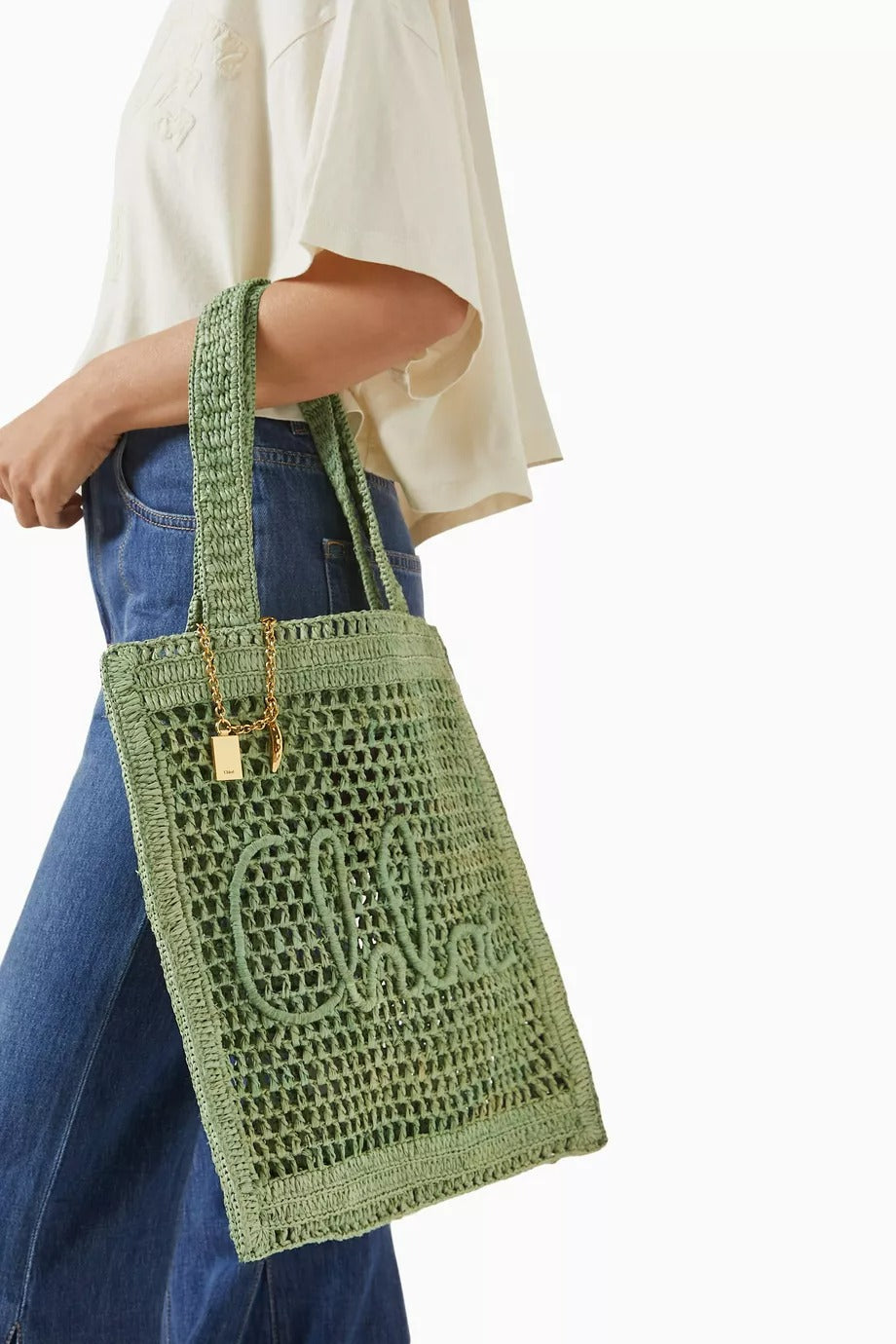Summer Banana Raffia Tote, Çift Kulplu, İşlemeli Logo ve Altın Tonlu Detaylı Plaj Çantası