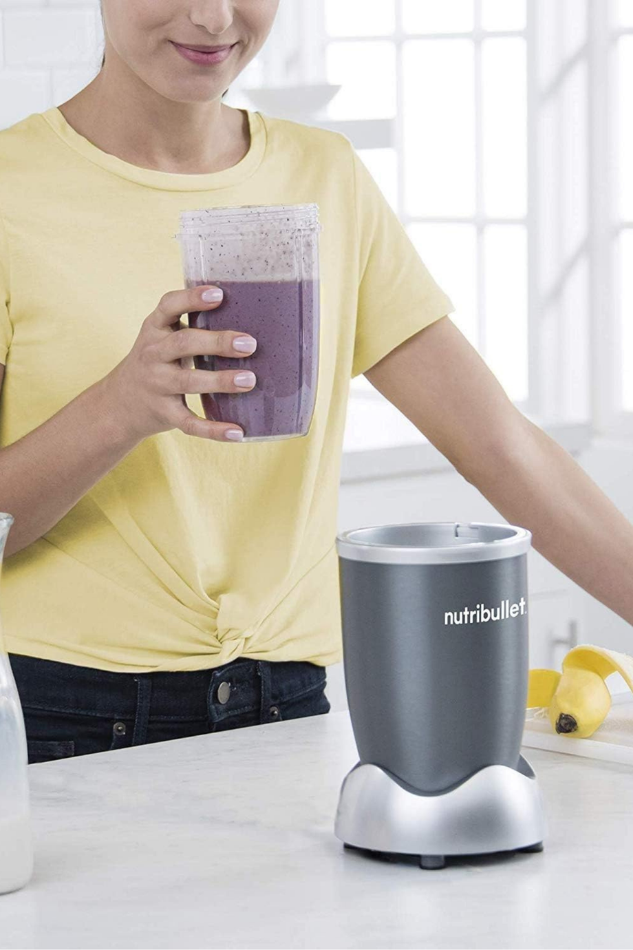 Yüksek Hızlı Blender, 600W  ve 9 Parçalı Smoothie Makinesi
