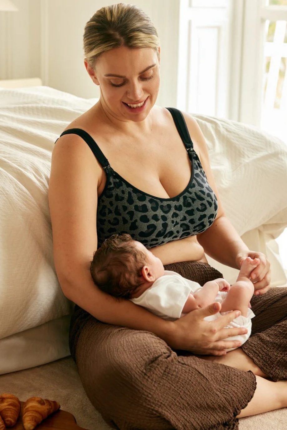 4’ü 1 Arada Dikişsiz Emzirme & Göğüs Pompası Sütyeni