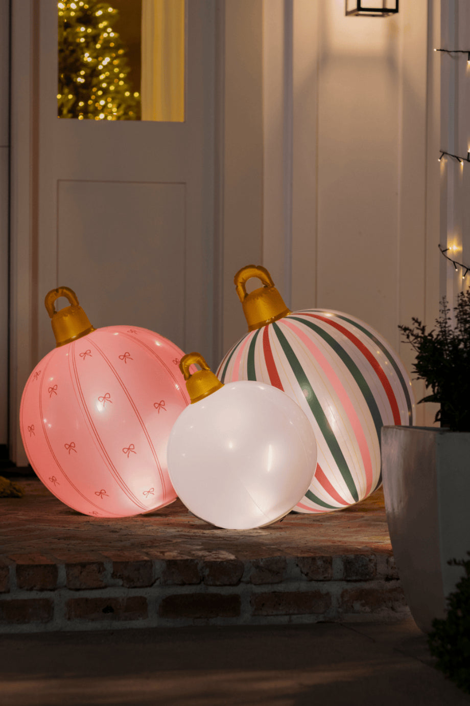 3’lü LED Işıklı  Pembe Şişme Noel Dekor Seti