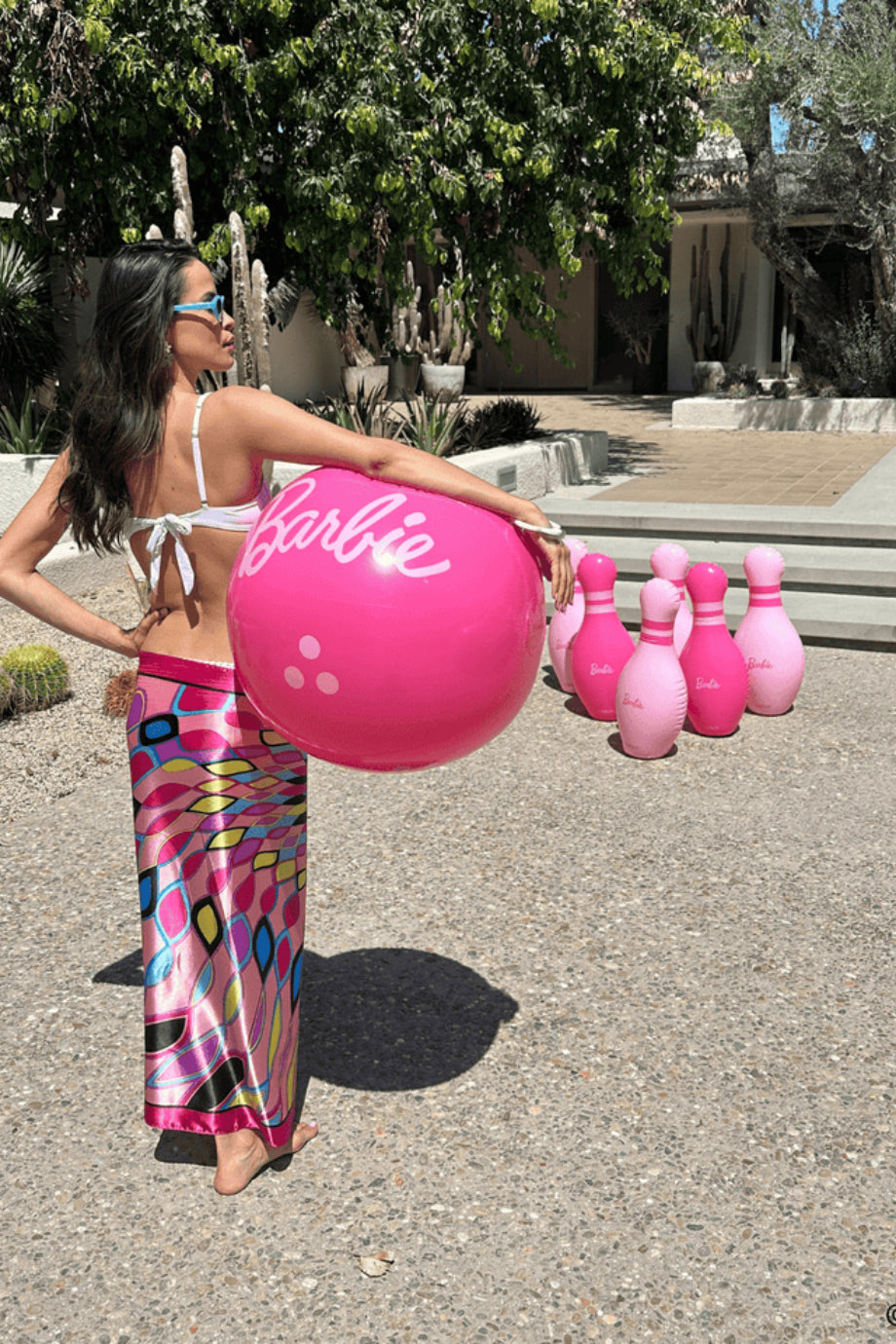 Barbie Şişme Bowling Seti 6 Lobut ve 1 Top
