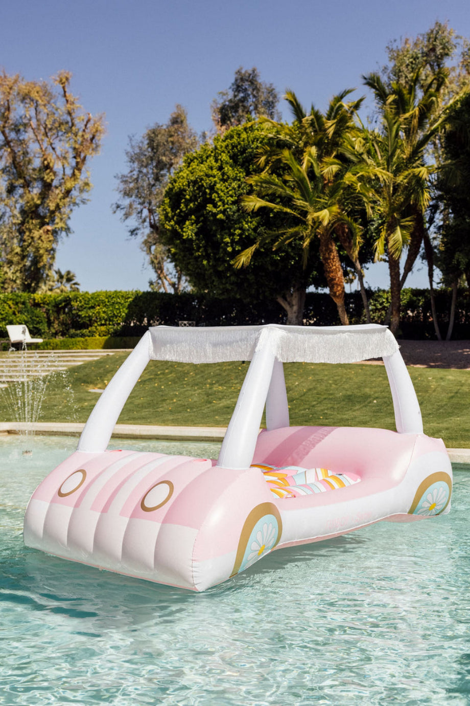 Barbie Şişme Golf Arabası Şeklinde Havuz Şamandırası