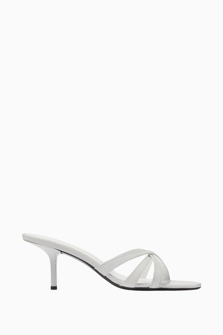 Julie 65 Beyaz Deri Mule Sandals, Modern Minimalizm, Çapraz Bant ve 65mm İnce Topuk