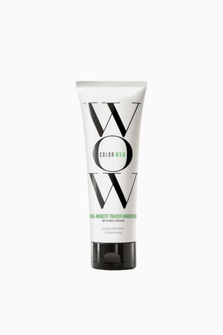 One Minute Transformation 120 ml Anında Pürüzsüzlük ve Nem Veren Saç Kremi