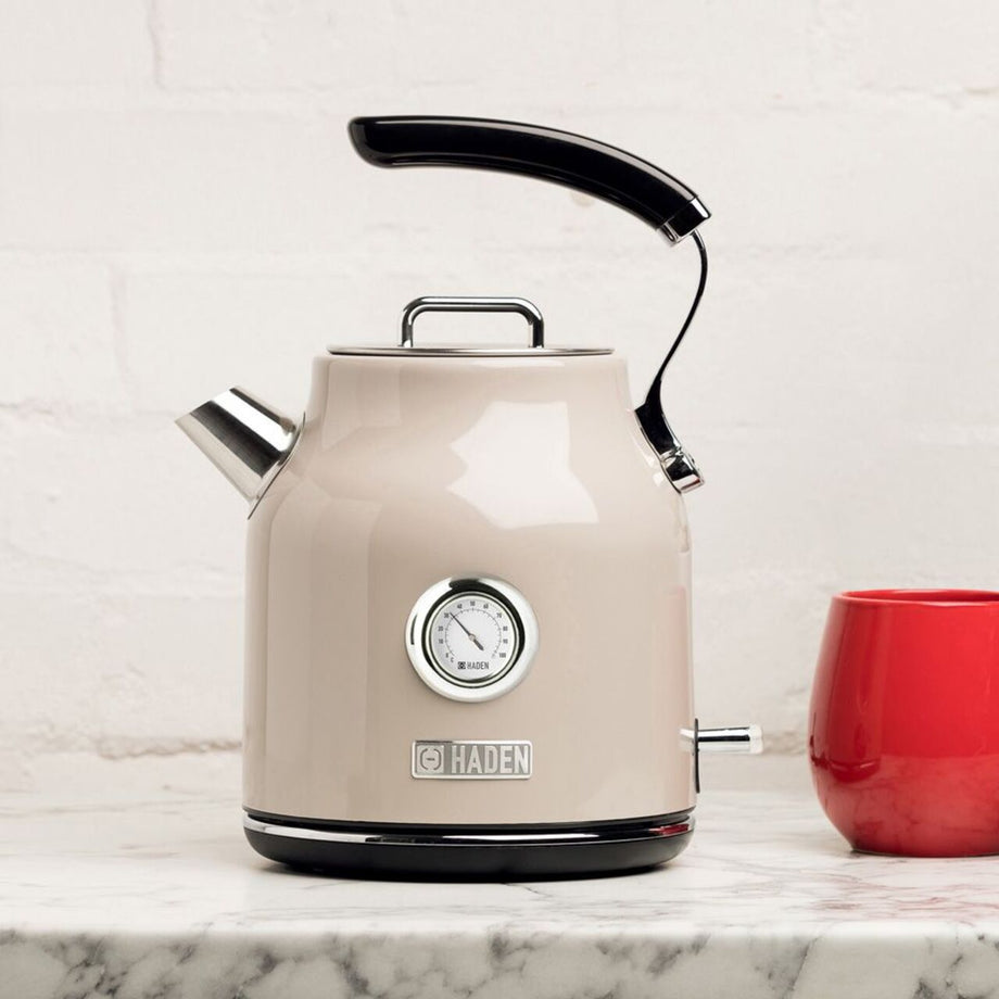 Dorset 1.7L Putty Kettle, Hızlı Kaynatma Teknolojisi, Şık Tasarım İngiliz Zarafeti
