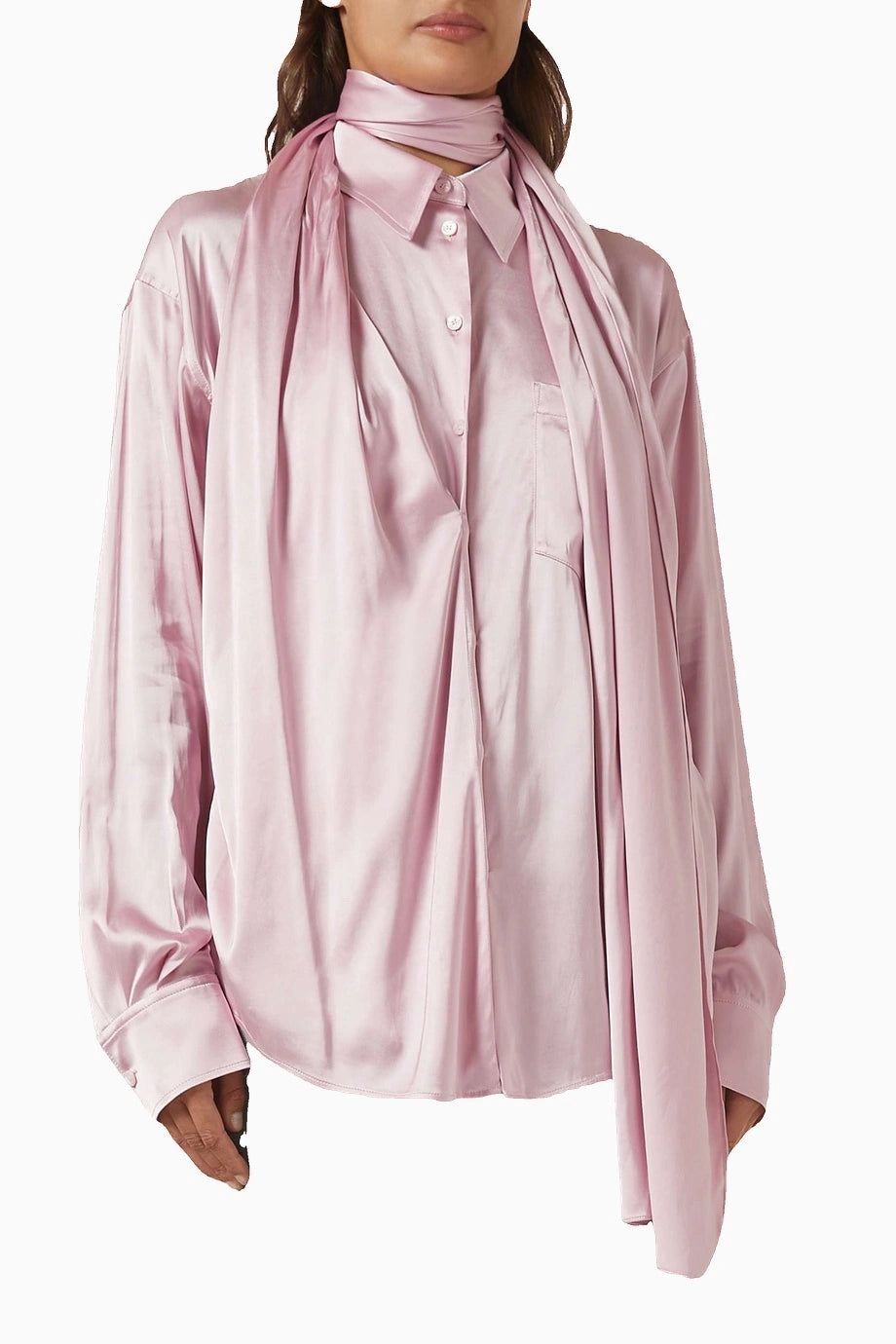 Saten Katmanlı Bluz Butonlu Kapama, Şık Şal Detayı