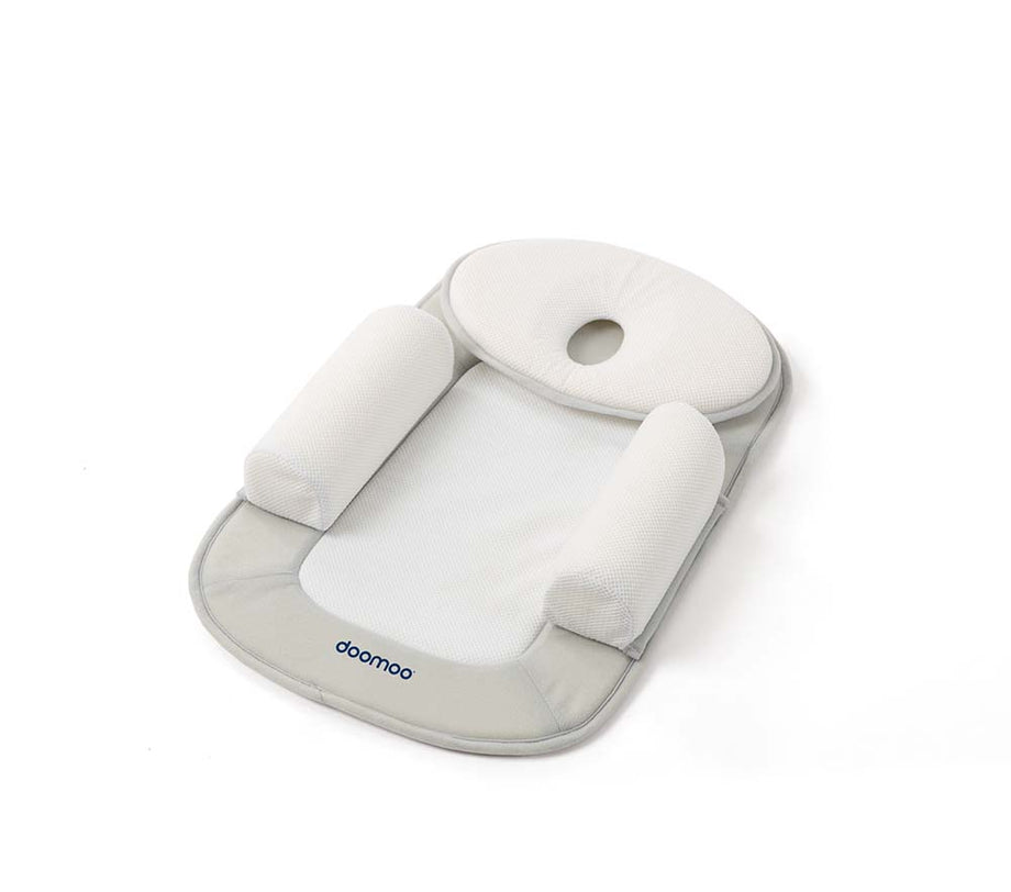Doomoo Basic Multi Sleeping Pod, Ergonomik Baş Yastığı ile Bebek Uyku Desteği