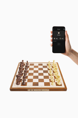 Chessnut Air Elektronik Satranç Takımı, LED & AI Destekli, El Yapımı Ahşap