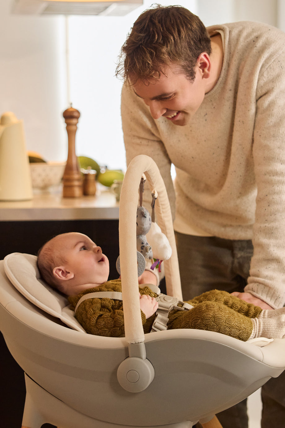 FINI UP 3in1 Çocuk Mama Sandalyesi ve Oturma Sandalyesi