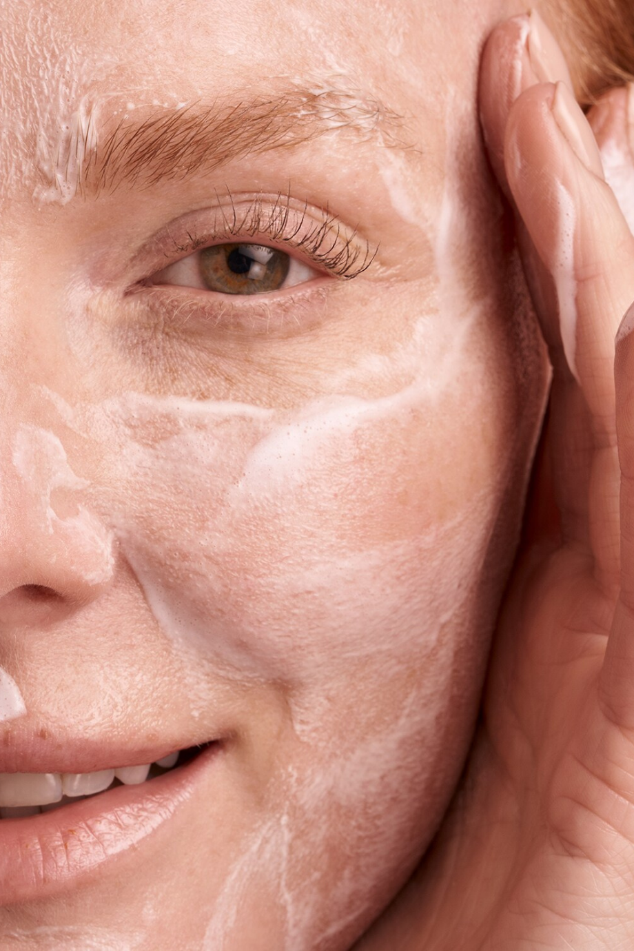 The Foaming Cleanser Nazik Şekilde Arındıran Köpük Temizleyici