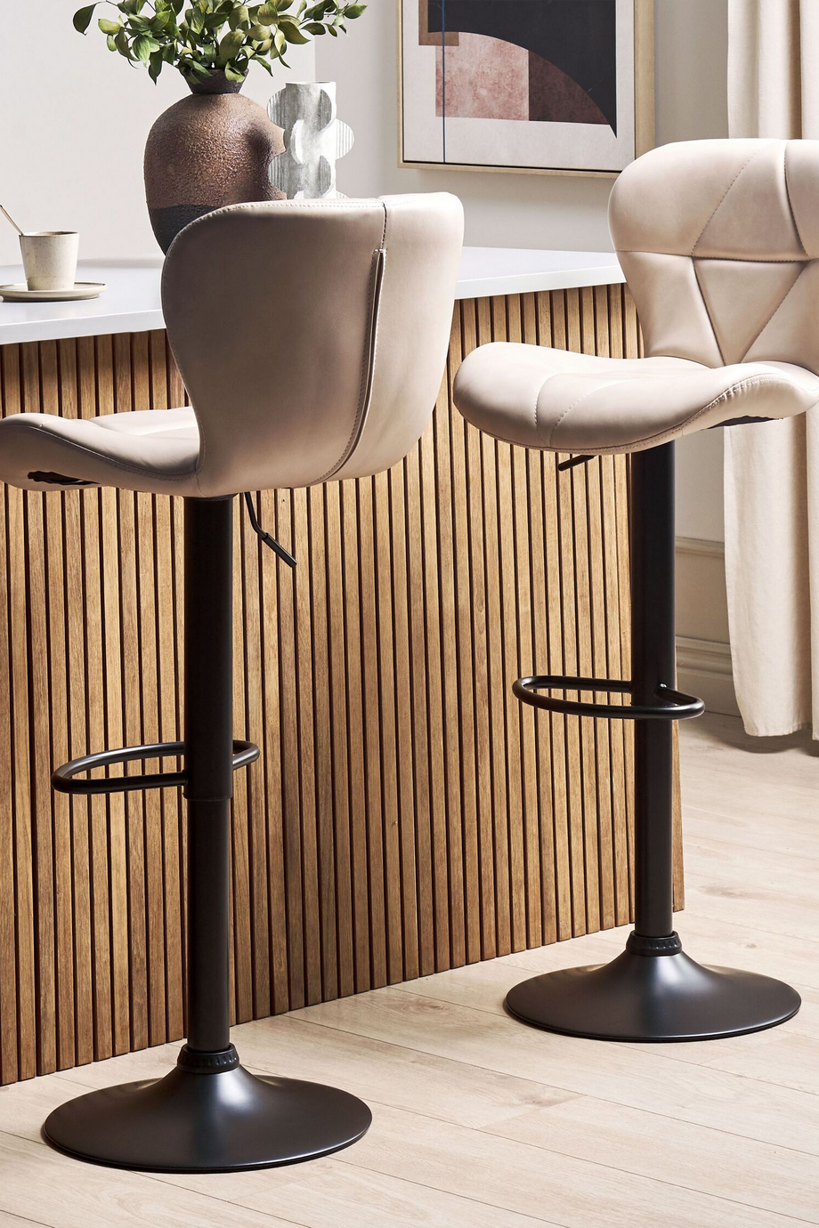 VALETTA Açık Bej Döner Bar Sandalyesi 2'li Set, Yükseklik Ayarlı, Suni Deri, Modern Stil