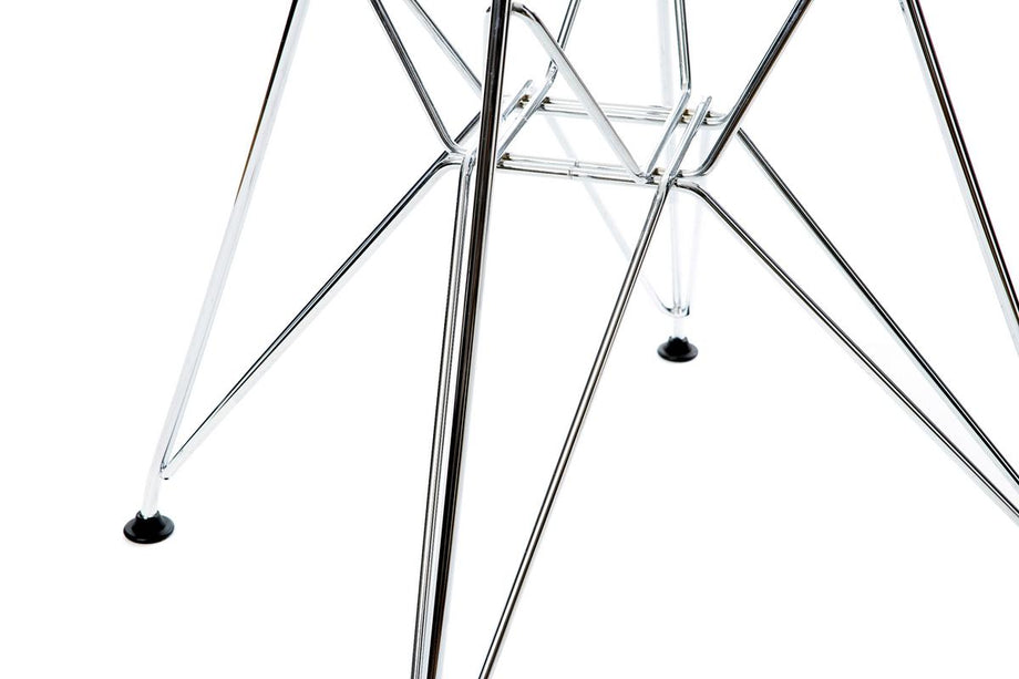 Eames DSR RE Sandalye Geri Dönüşümlü Malzeme, İkonik Tasarım, Dış Mekâna Uygun