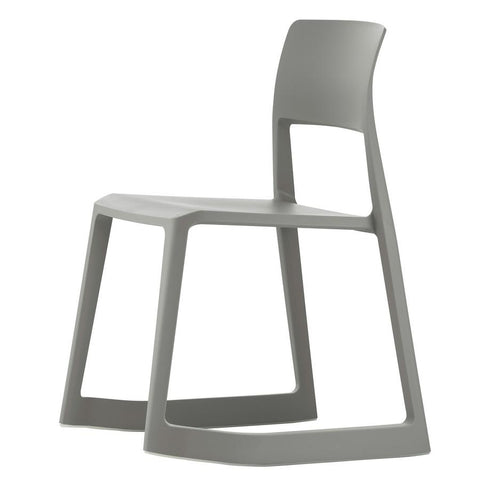 Tip Ton RE Sandalye, Geri Dönüştürülmüş Ergonomik Tasarım, İstiflenebilir ve Dış Mekana Uygun