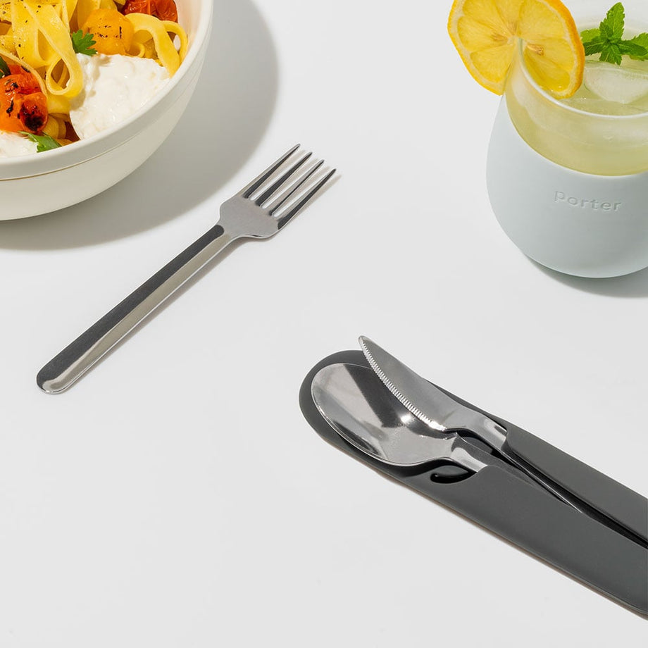 Porter Charcoal Seyahat Gereçleri 4'lü Set, Pratik ve Hijyenik Taşınabilir Yemek Takımı