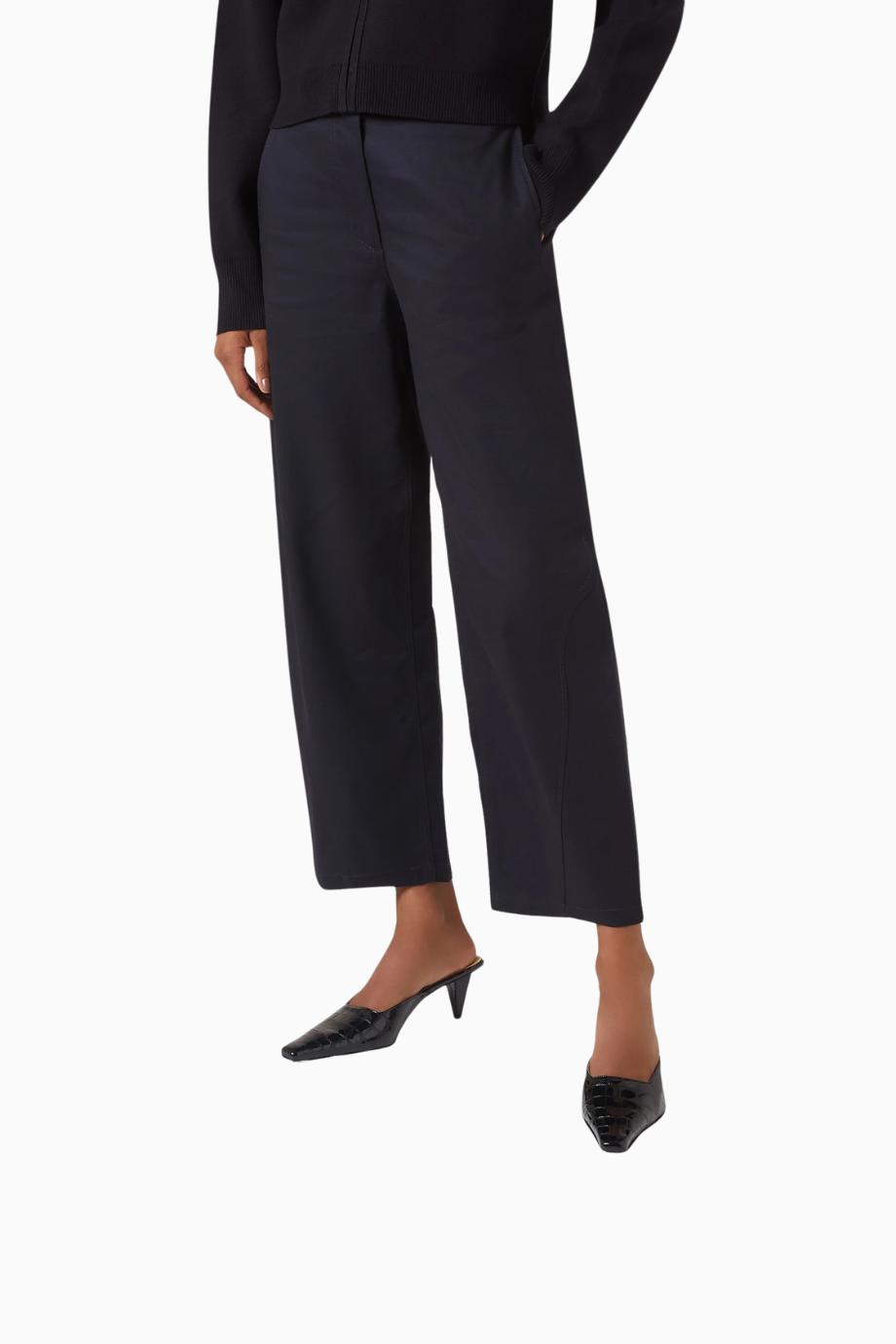 Iris 65, Siyah Croc Desenli Deri Sivri Burun Topuklu Terlik